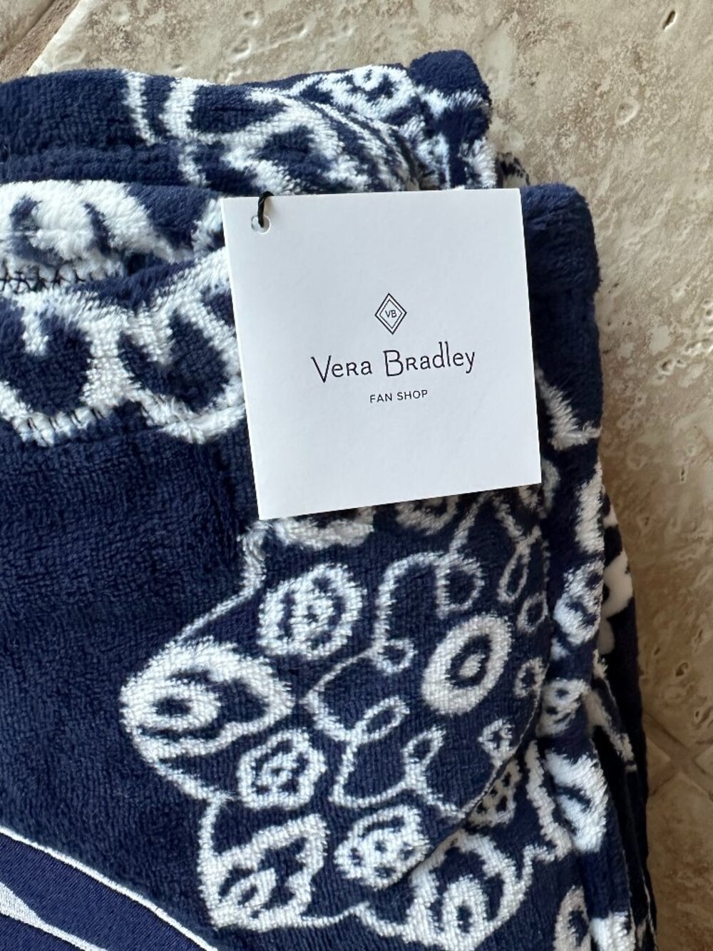 VERA BRADLEY COLLEGIATE PLUSH PENN STATE OVERSIZED THROW BLANKET:NWT 94"x66" - Picture 4 of 6